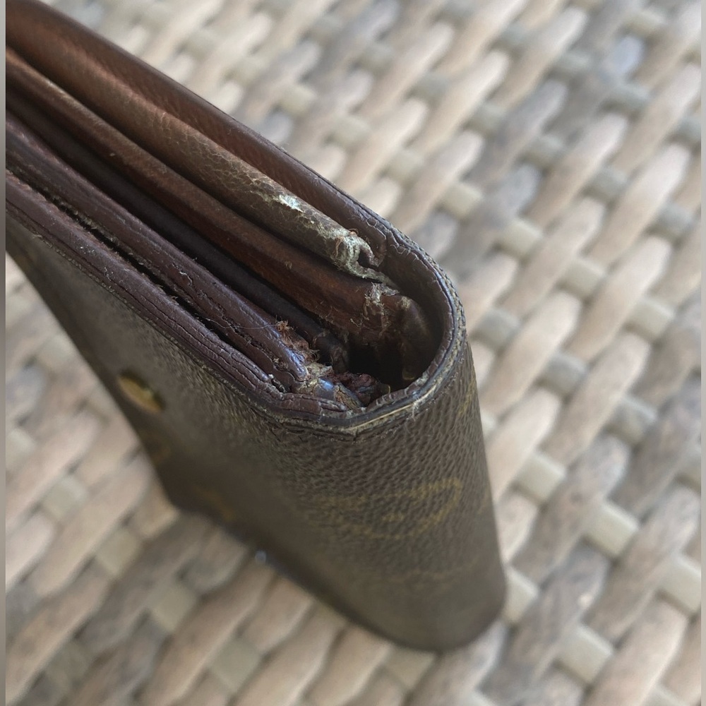 Louis Vuitton Monogram Tresor Vintage Wallet - Picture 13 of 16